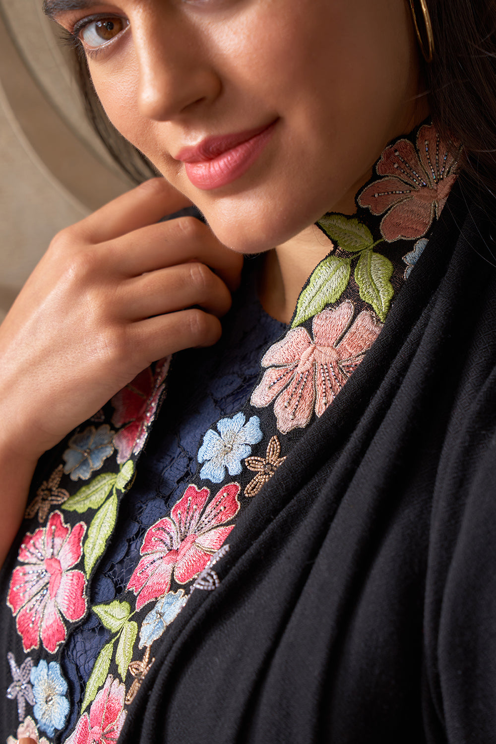 Floral Sprinkle | Embroidered Wool Silk Stole