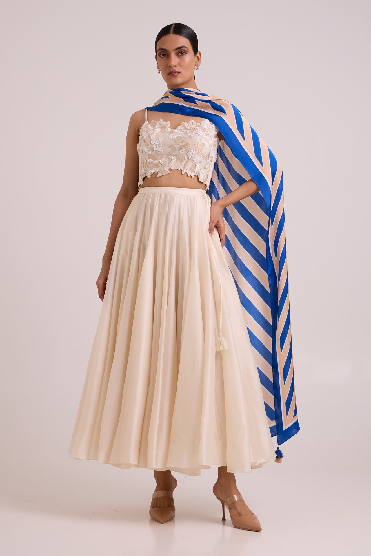 Hansa - Snow Laden Skirt Set