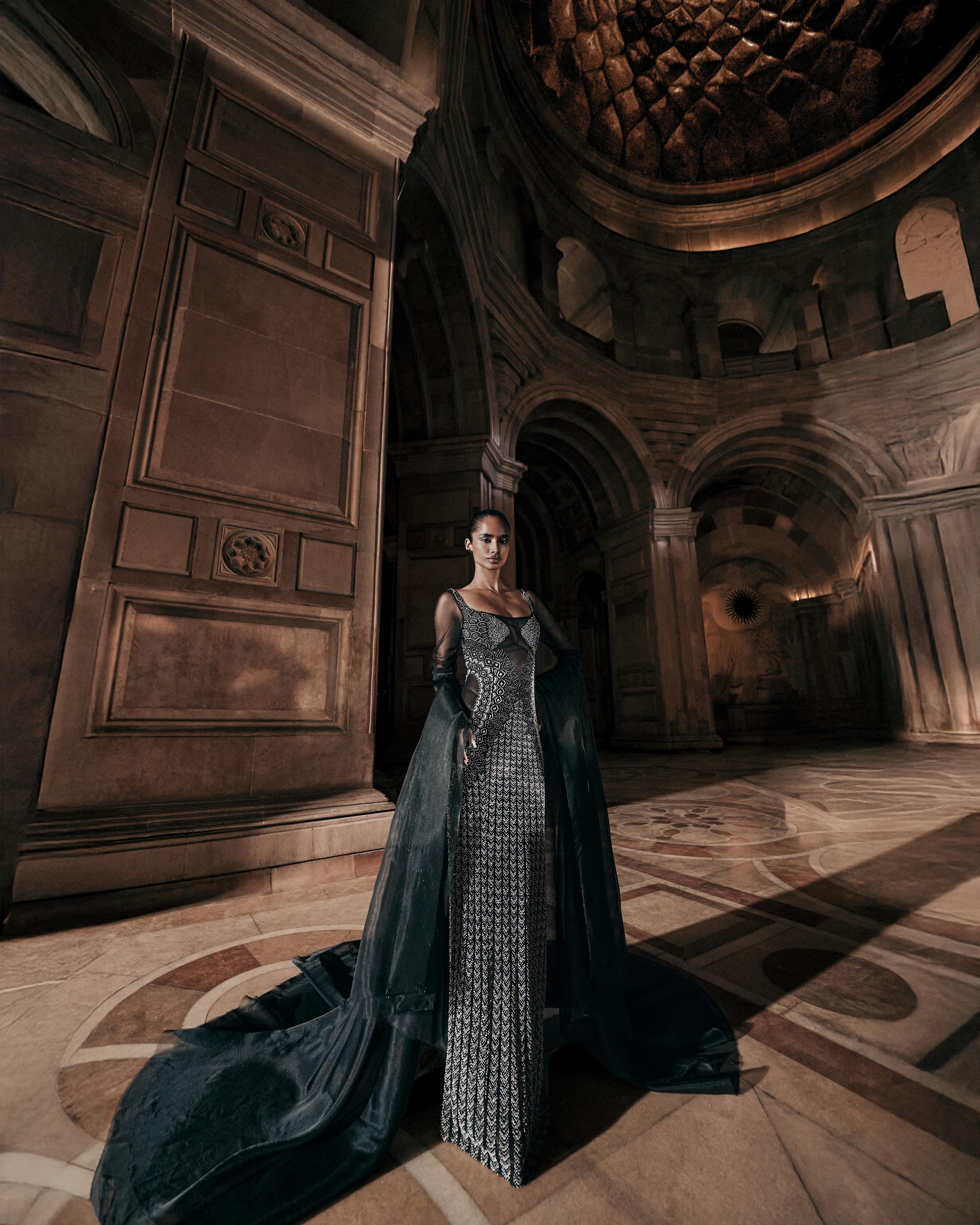 Tahitian Black Gown Set