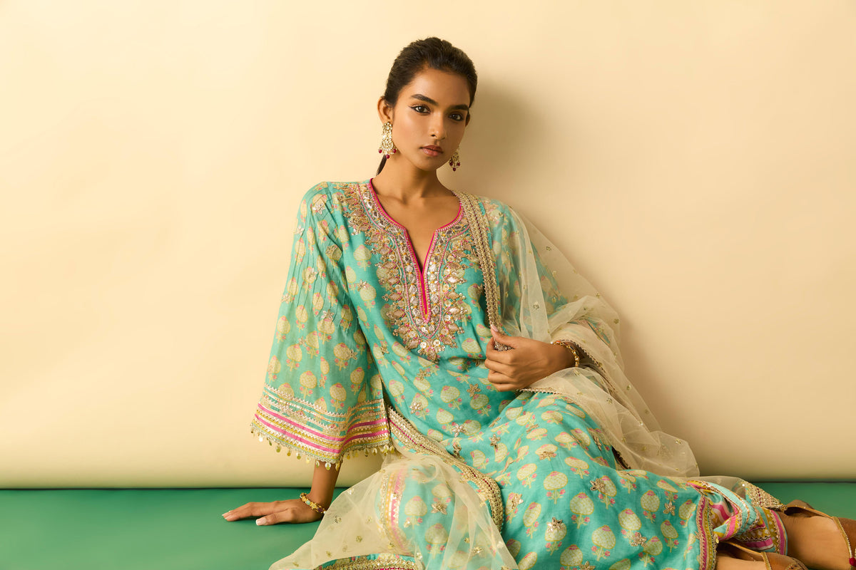Dwiti Kurta Set 37