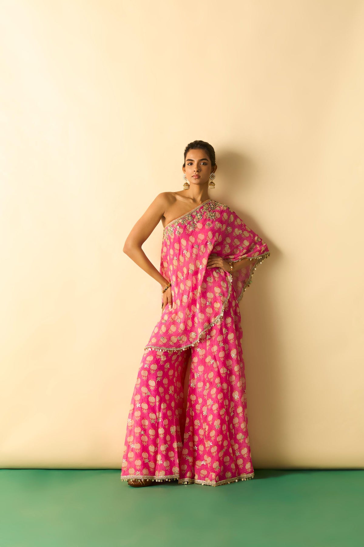 chhavi one shoulder set 21