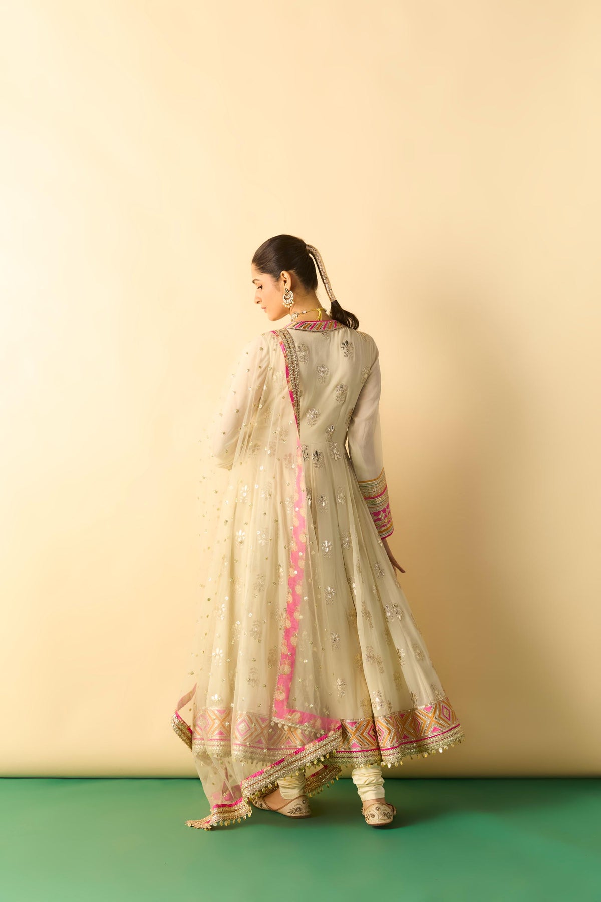 Zoyaara Anarkali 70