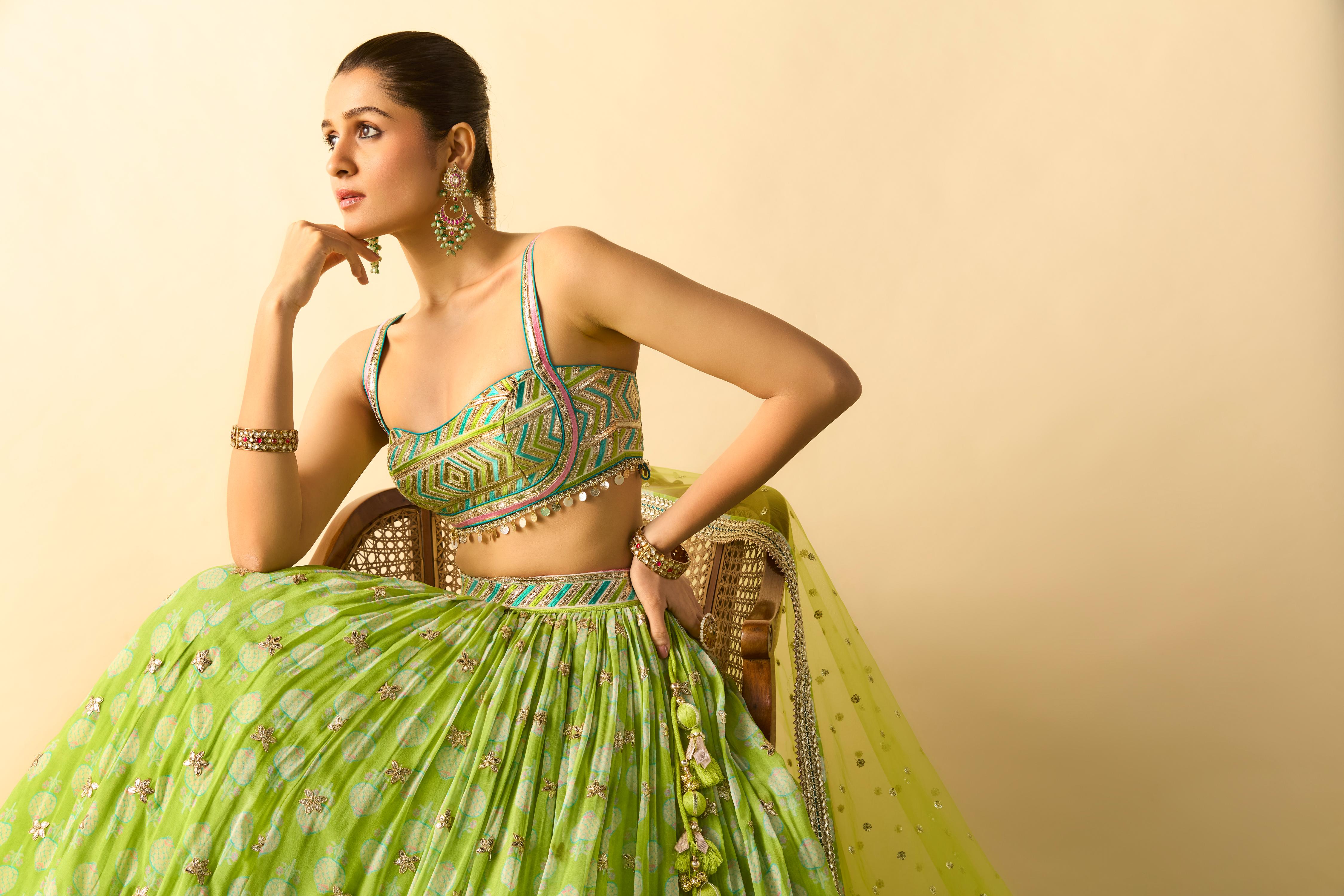 mannat lehenga set 43
