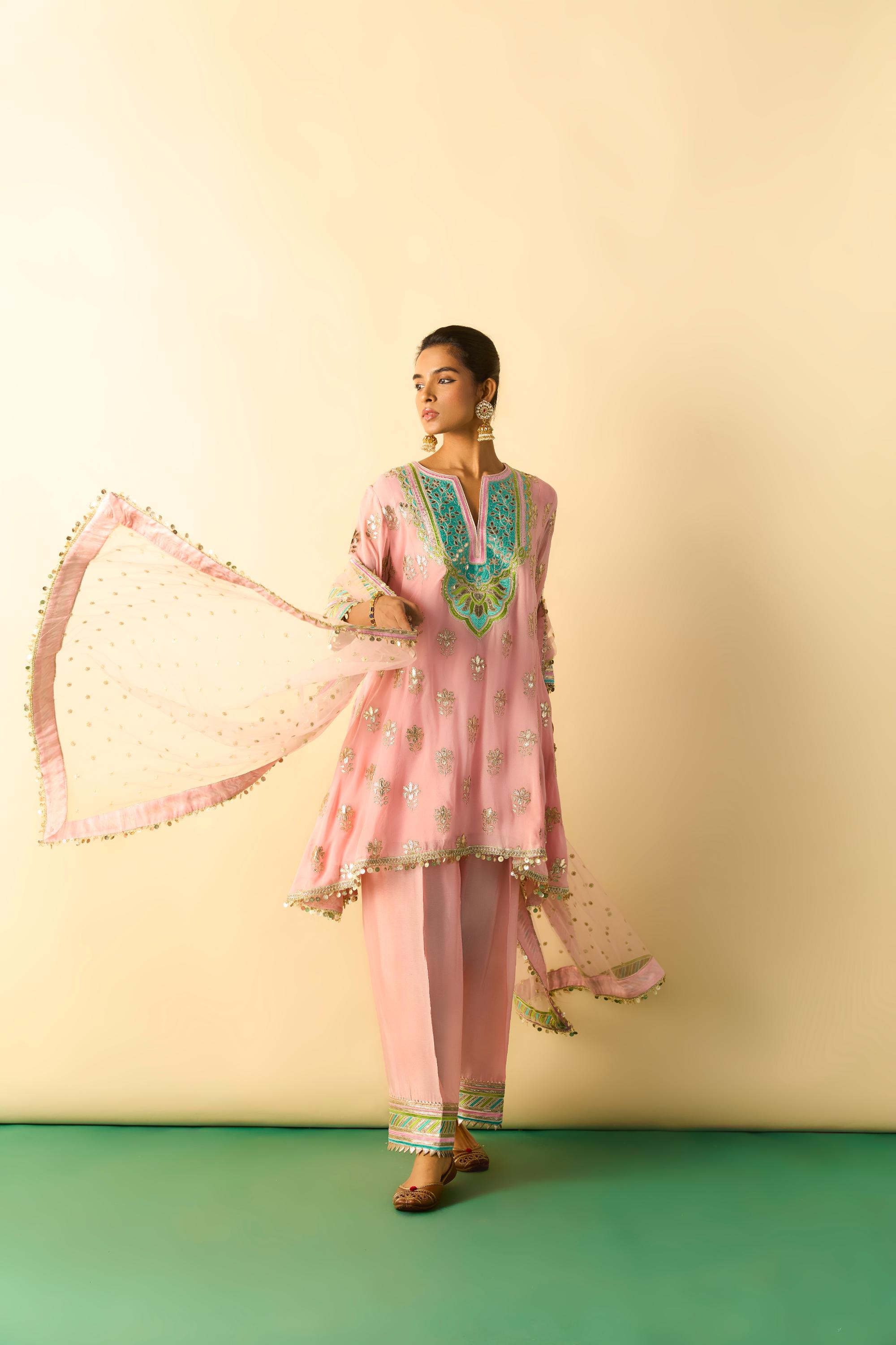 Zarnish Farshi Set 69