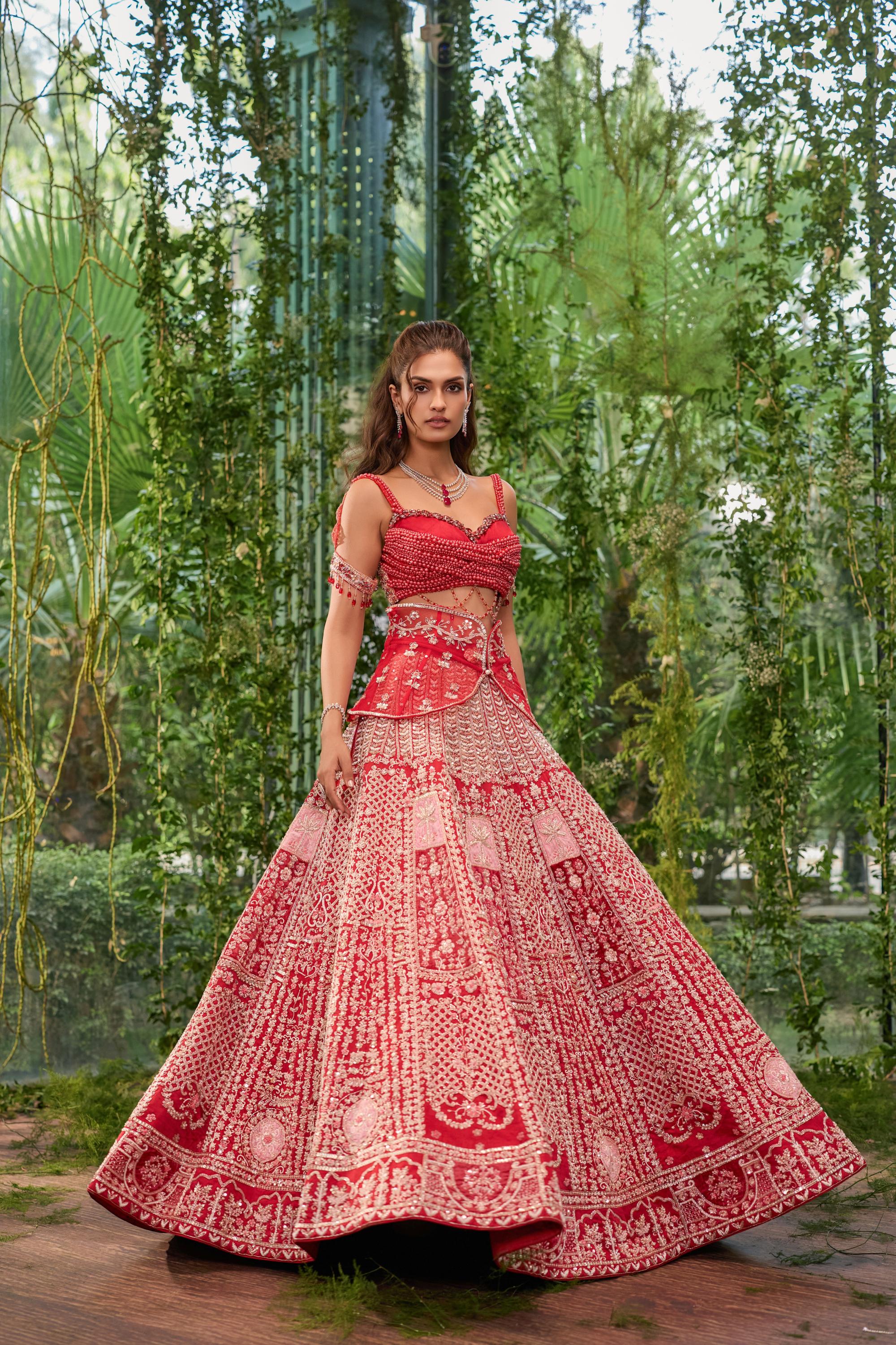 R?ga - The Scarlet Heirloom