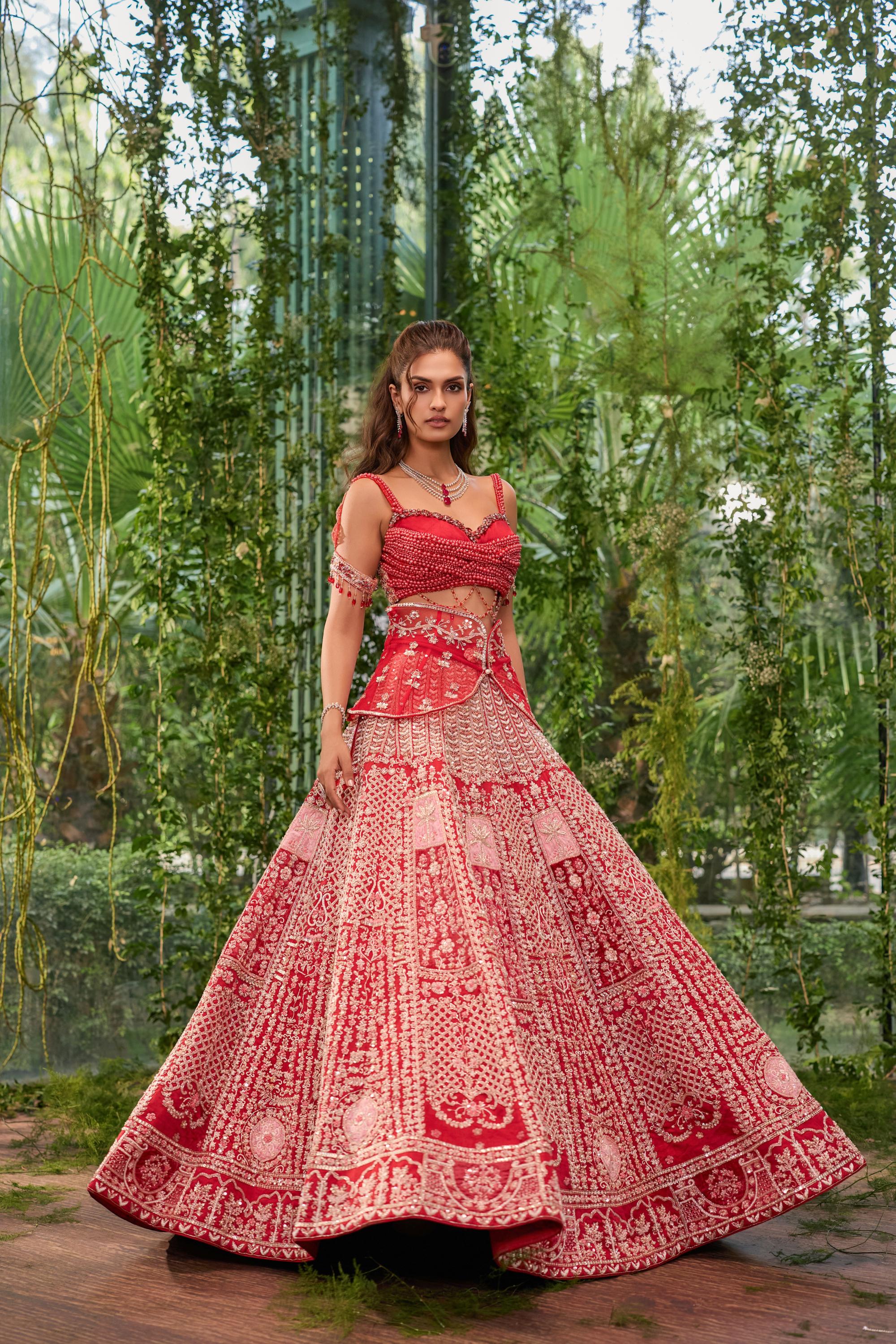 R?ga - The Scarlet Heirloom