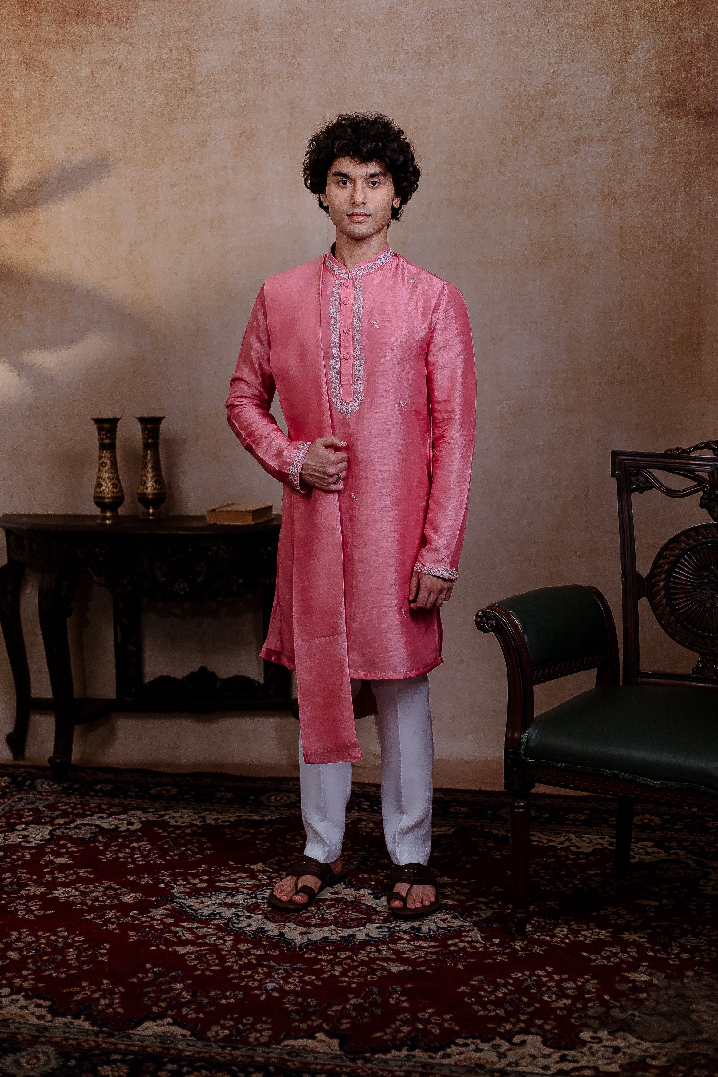 Lumina Kurta
