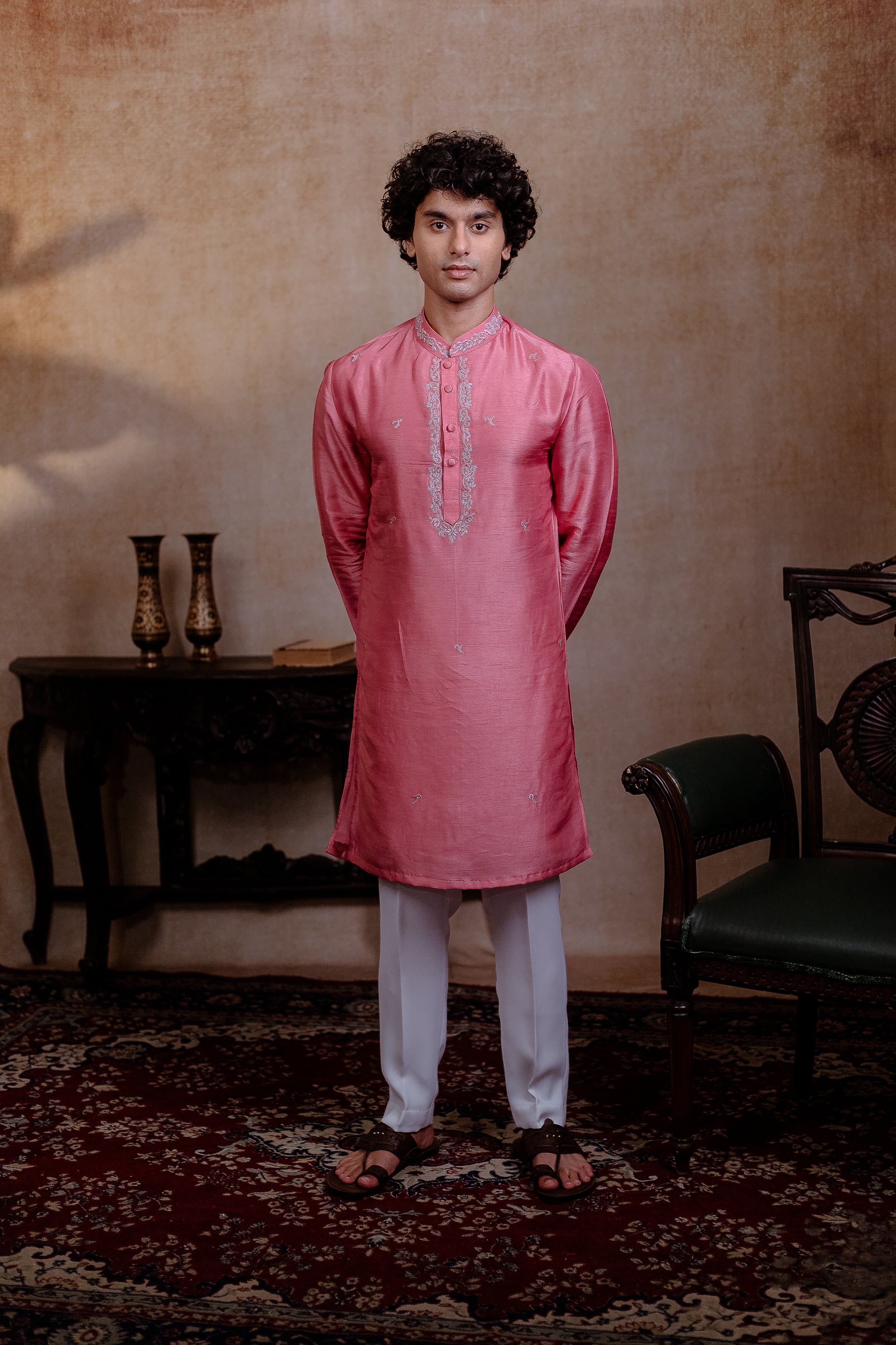 Lumina Kurta