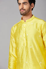 Saanjh Yellow Embroidered Kurta