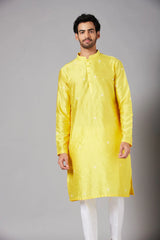 Saanjh Yellow Embroidered Kurta