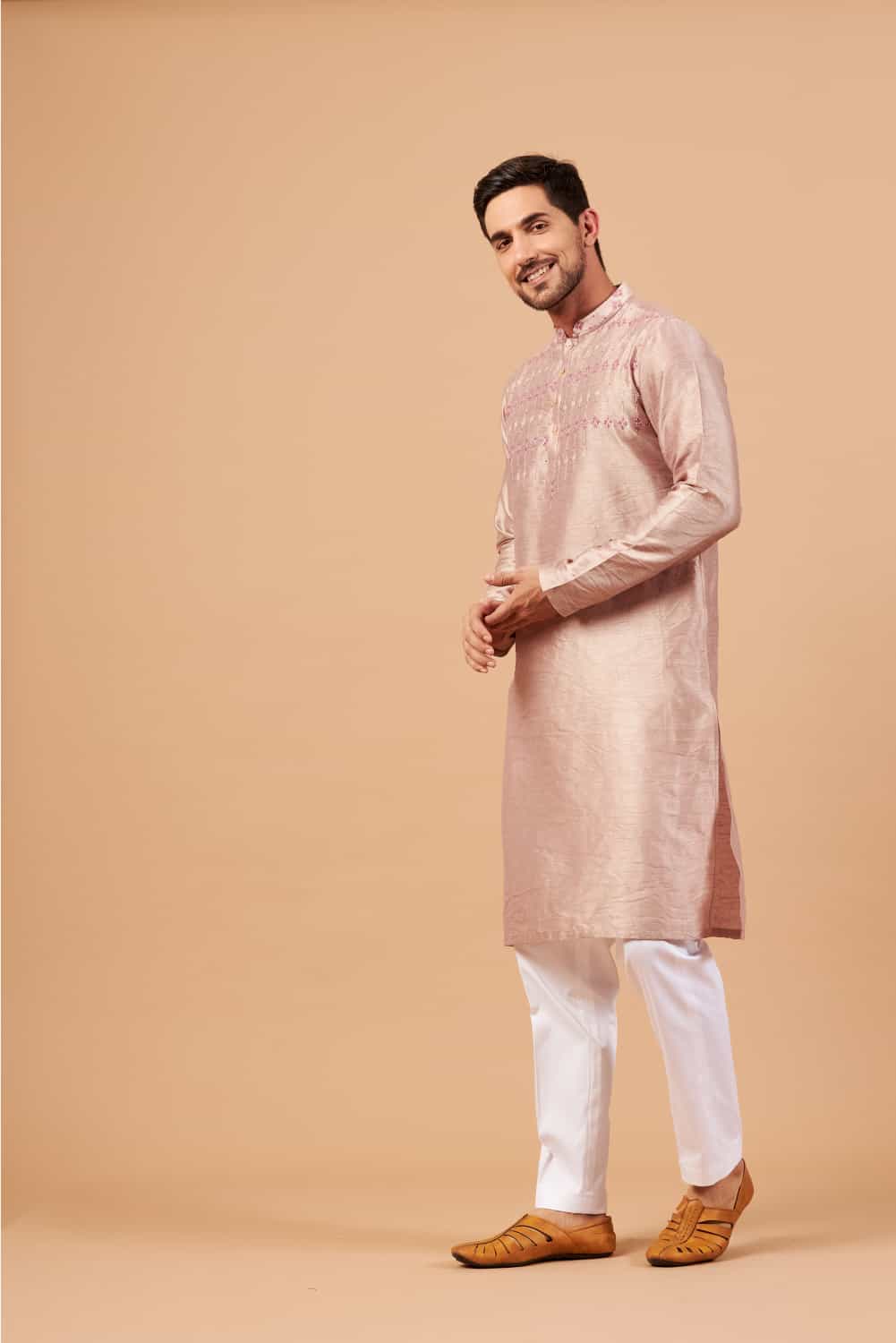 Florne Floral Geometric Embroidered Kurta