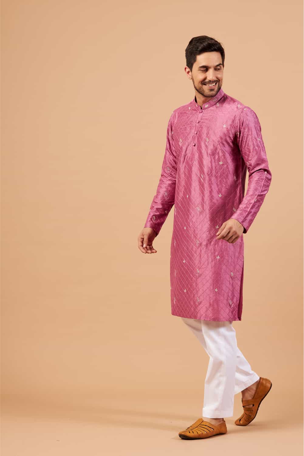 Pumetric Leaf Embroidered Purple Kurta