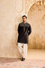 EMBROIDERED BLACK KURTA SALWAR
