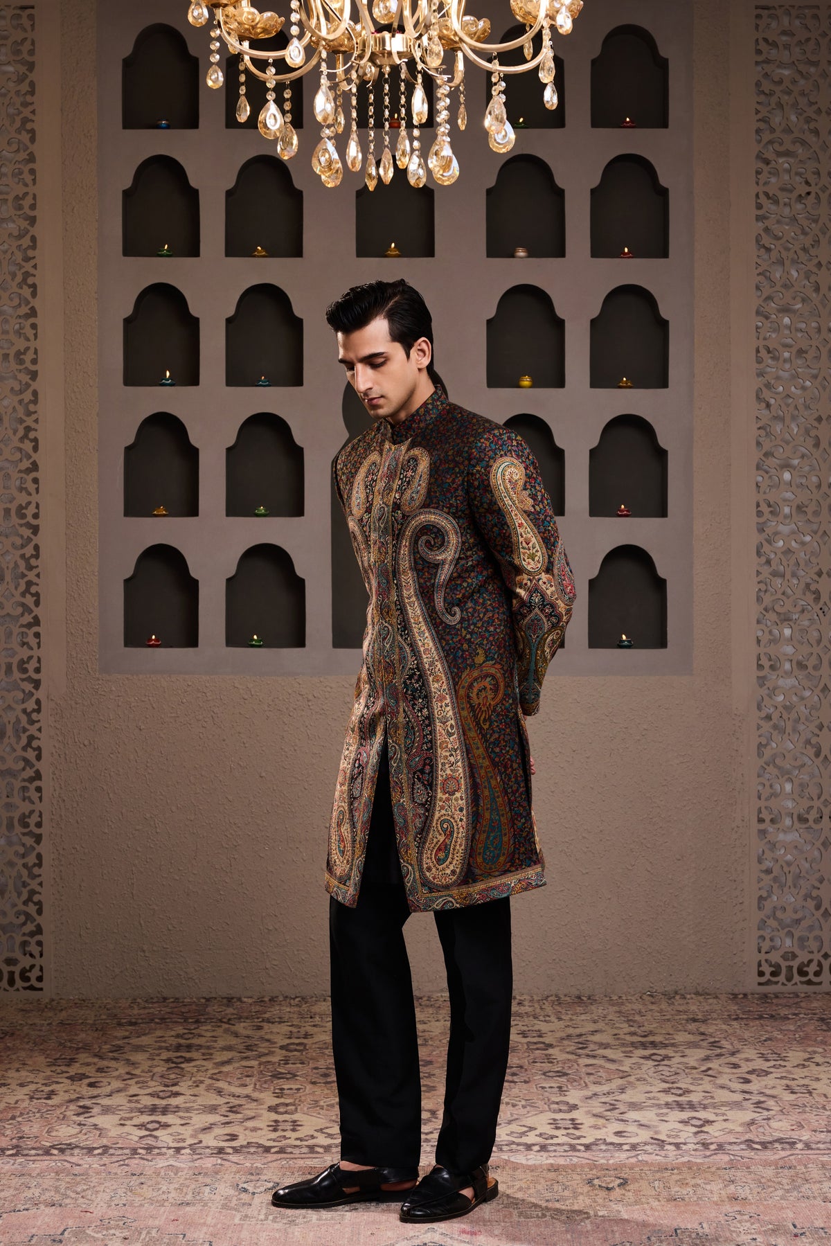 JAMAWAR PATTERNED SHORT ACHKAN PAIRED WITH A BLACK COTTON SILK KURTA AND PANT