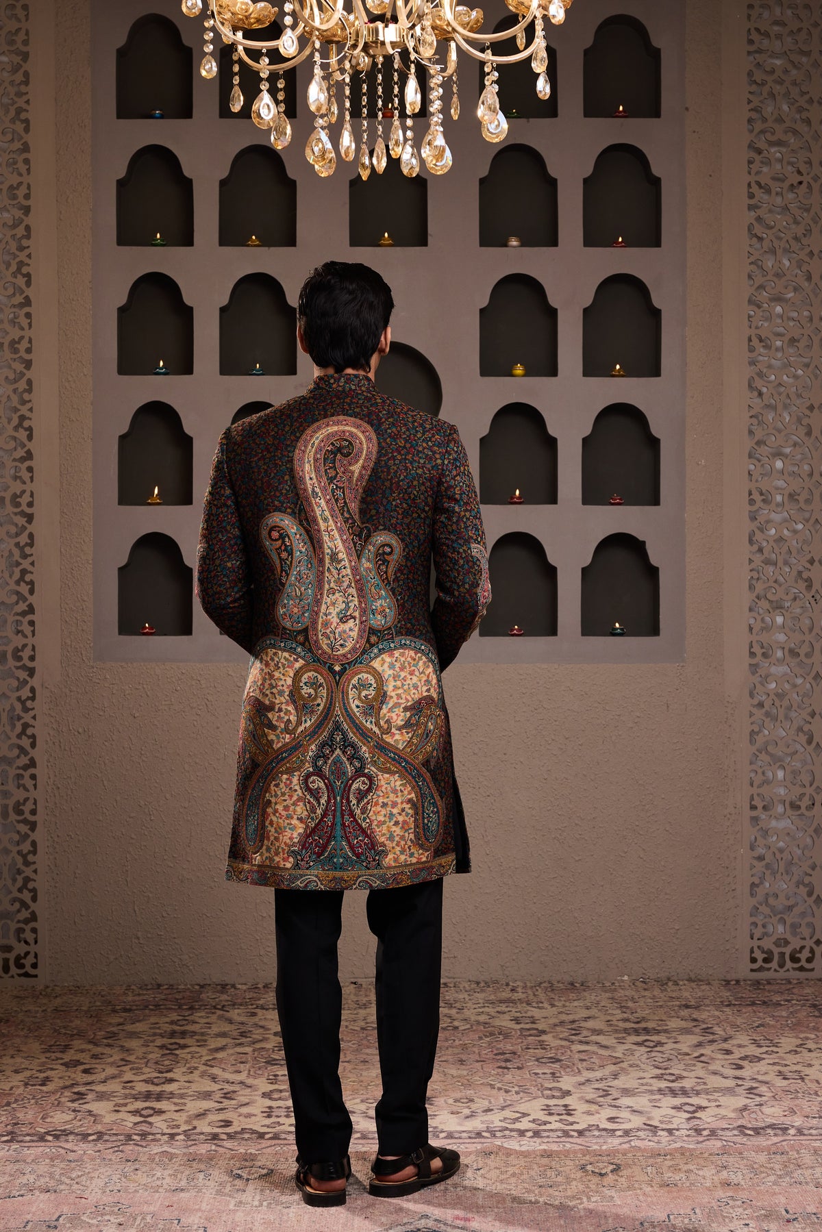 JAMAWAR PATTERNED SHORT ACHKAN PAIRED WITH A BLACK COTTON SILK KURTA AND PANT