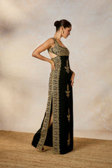 The Anjeer Pak Gown
