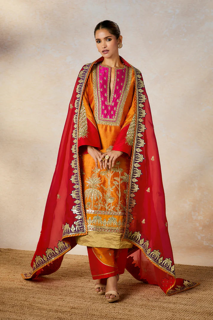 The Keseri Salwar Set