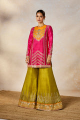 THE MEETHA PAAN SHARARA SET