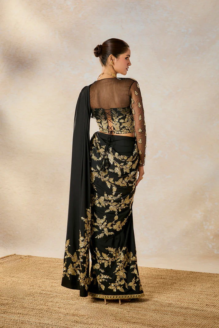 The Sunheri Bel Stitched Saree Set