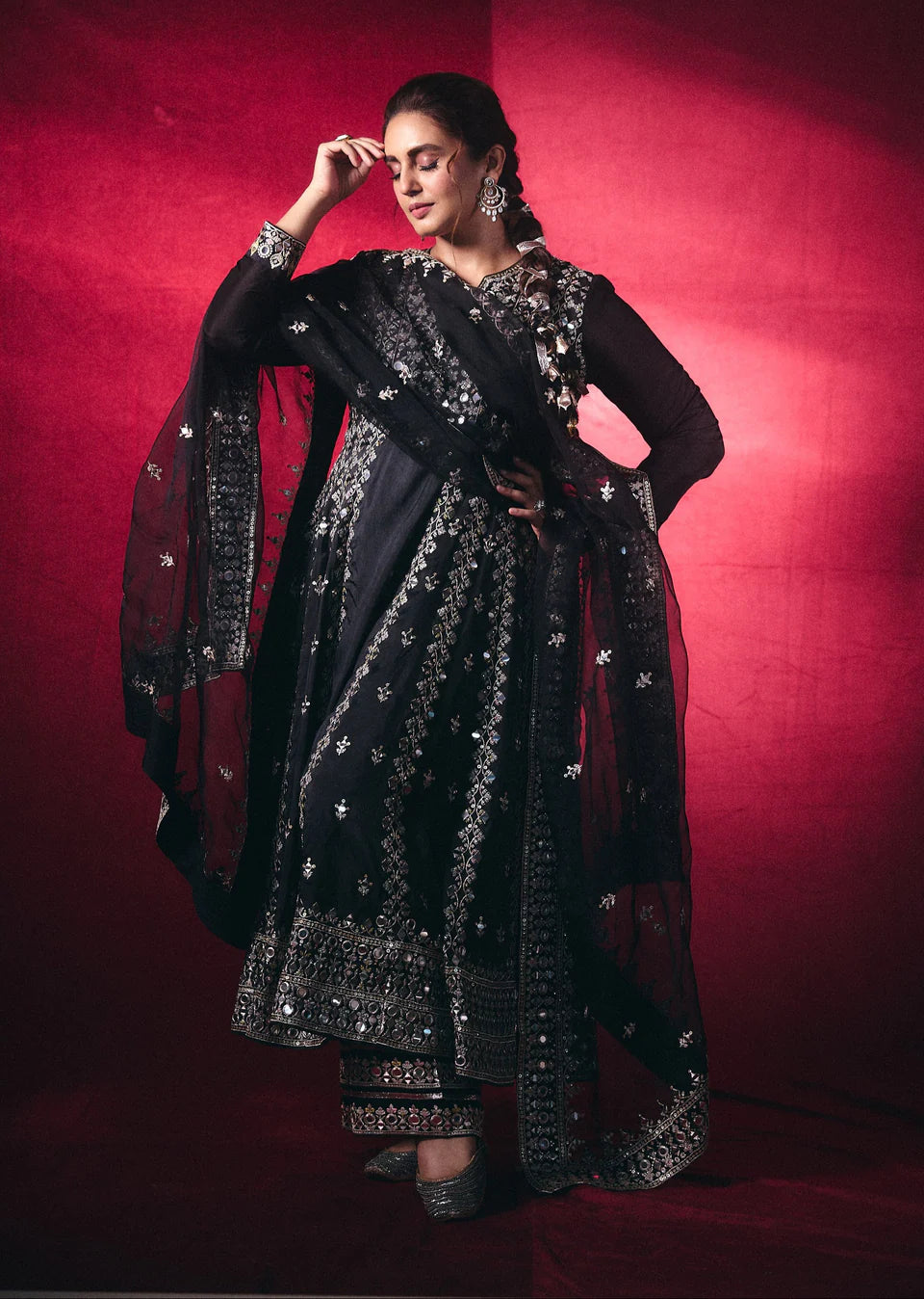 Huma Qureshi in Amiha AG Set