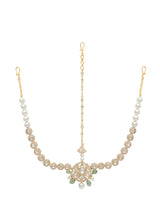 Xago Traditional Kundan Maangtikka with Matha- Patti with Pearl Detailing.