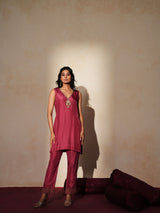 Ratnika cape Kurta set