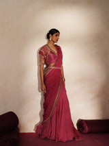 Nayaab Concept Saree Set