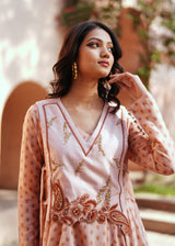 Powder pink chanderi embroidered kurta set