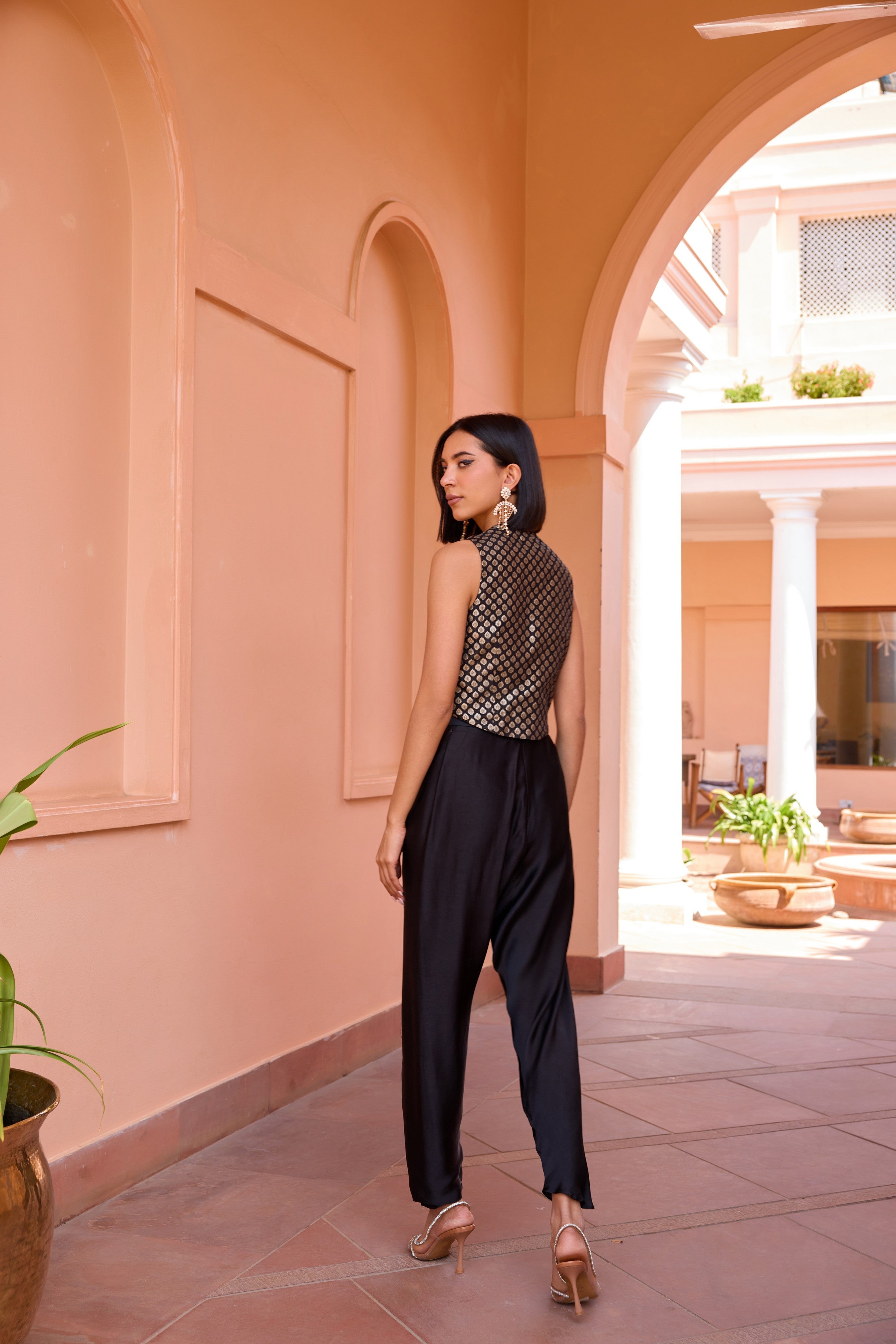 Kahani Pant Set