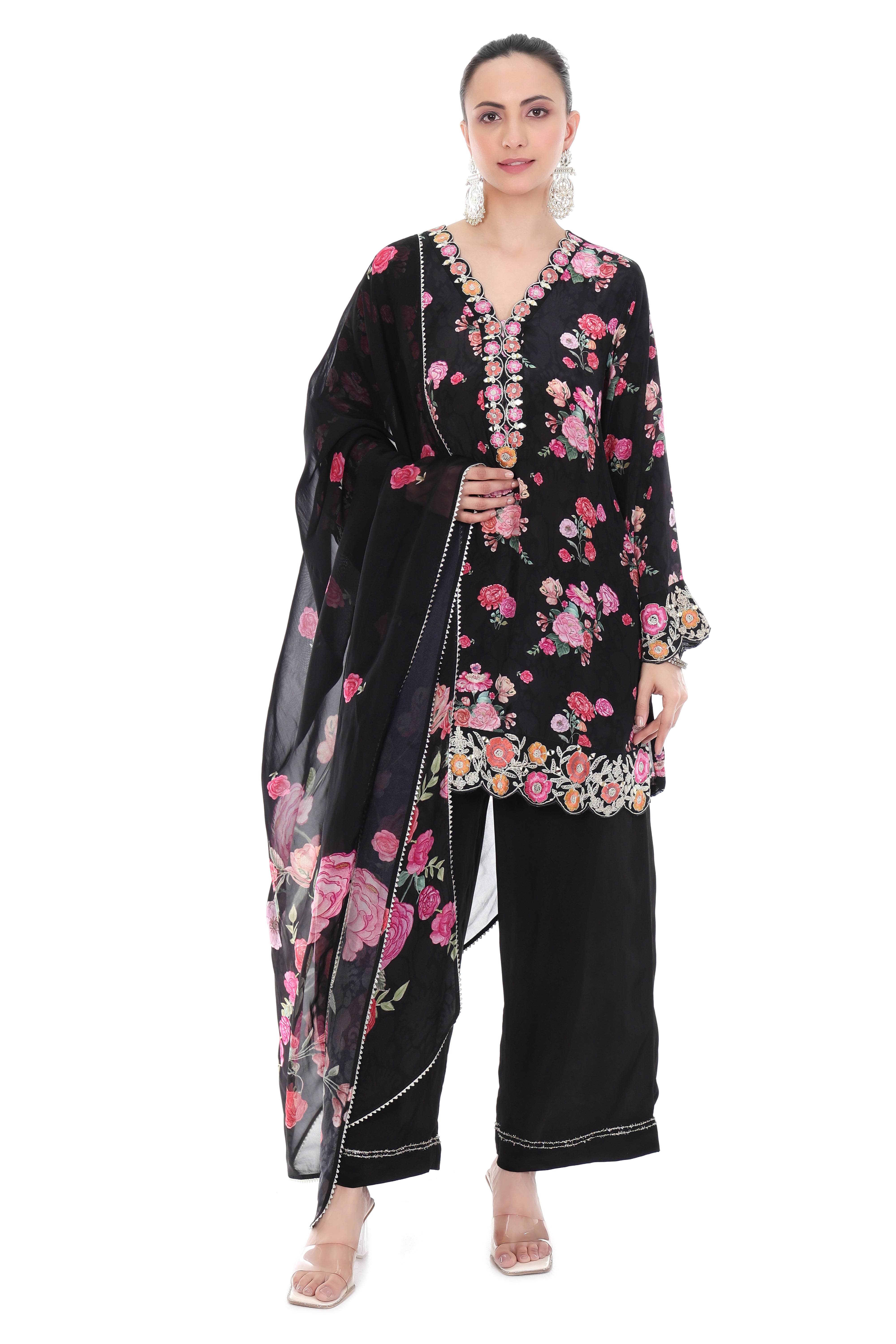 Black Embroiderd Floral Short Kurta Set