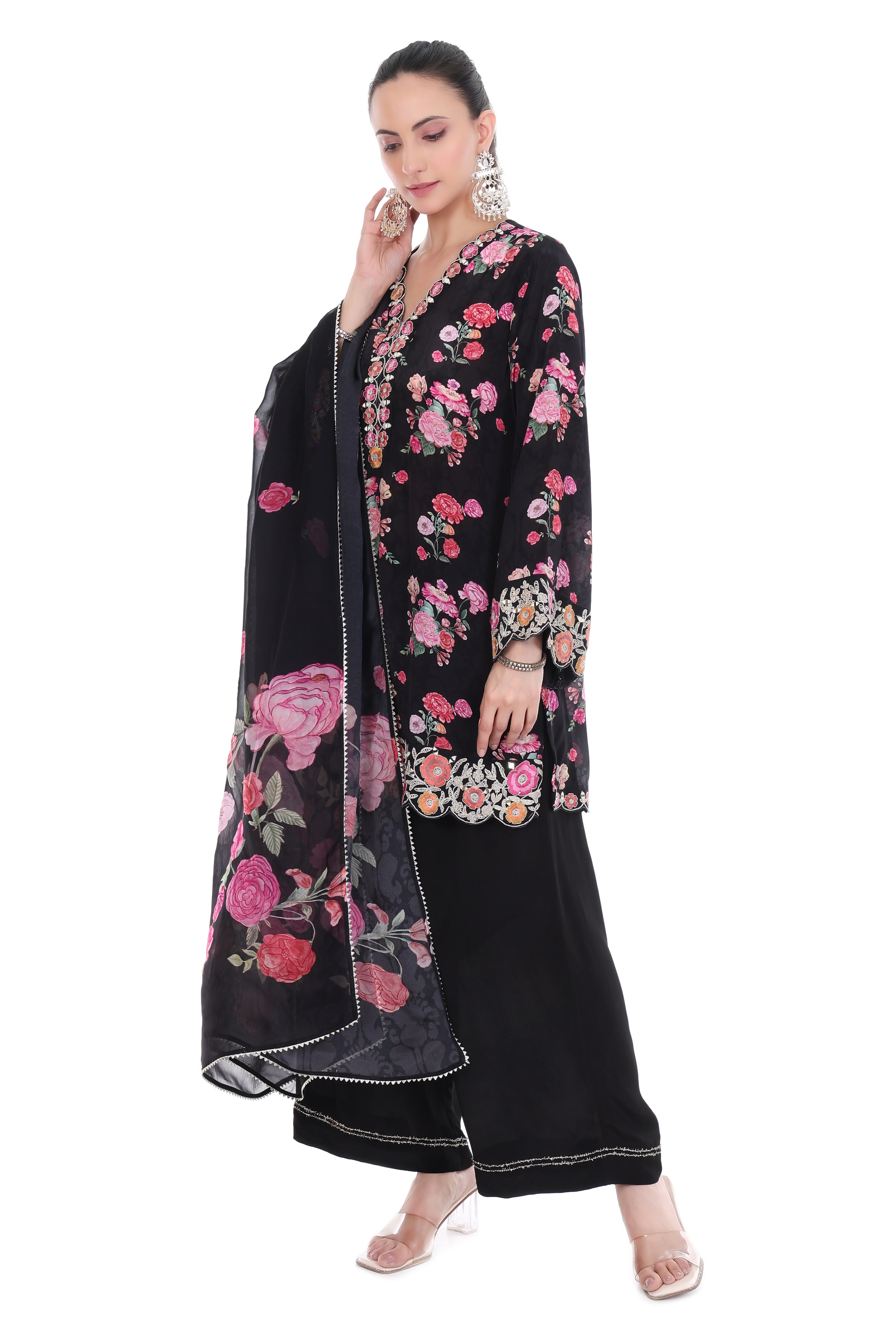 Black Embroiderd Floral Short Kurta Set