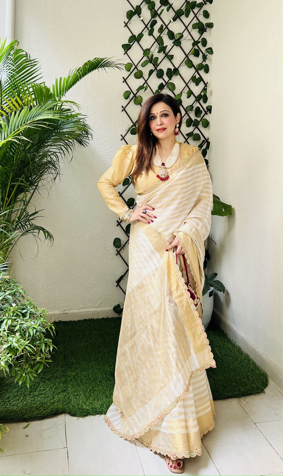 Cream Zari toned Pure Chanderi Silk Lining Saree