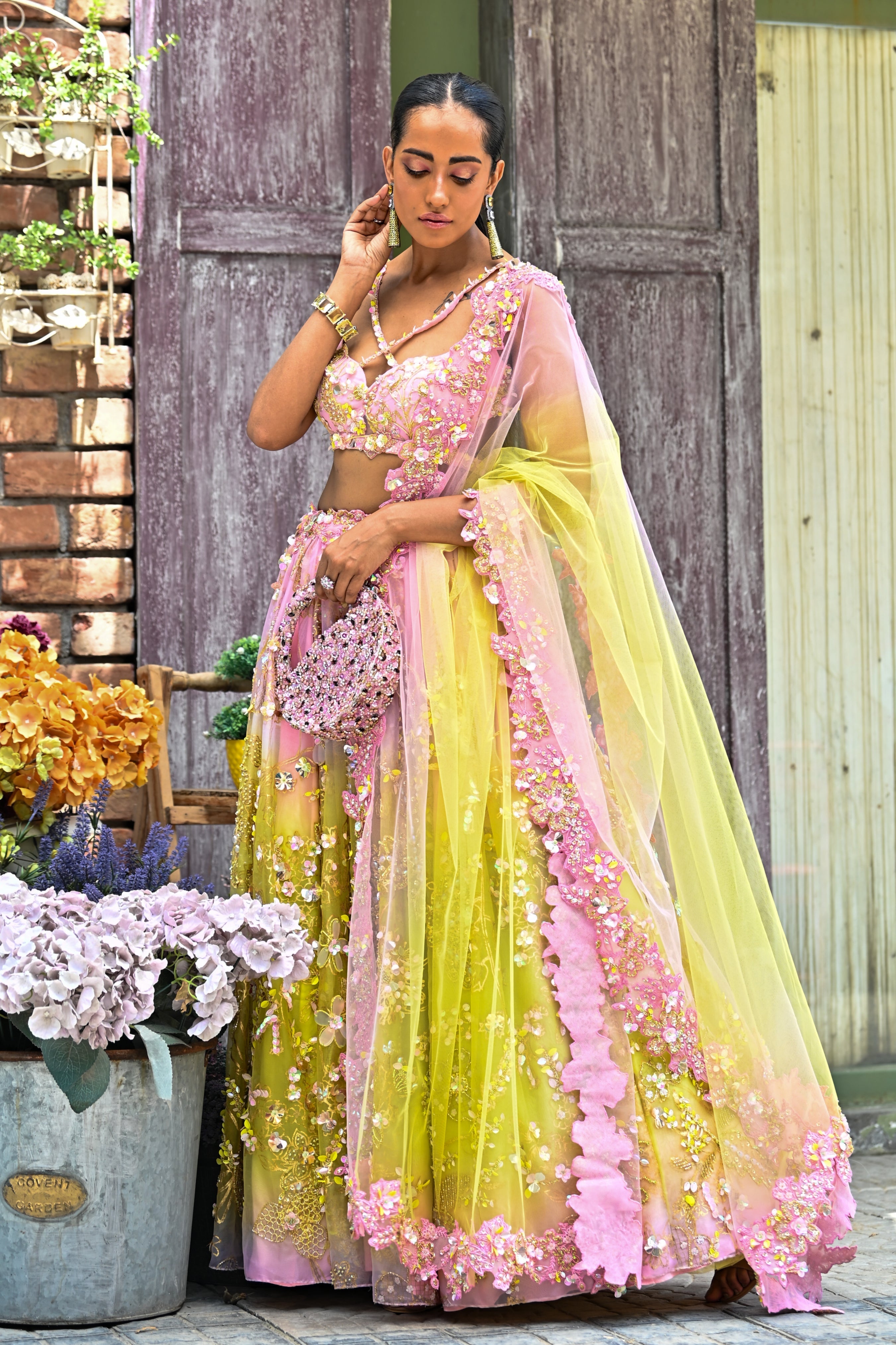 Amora Lehenga