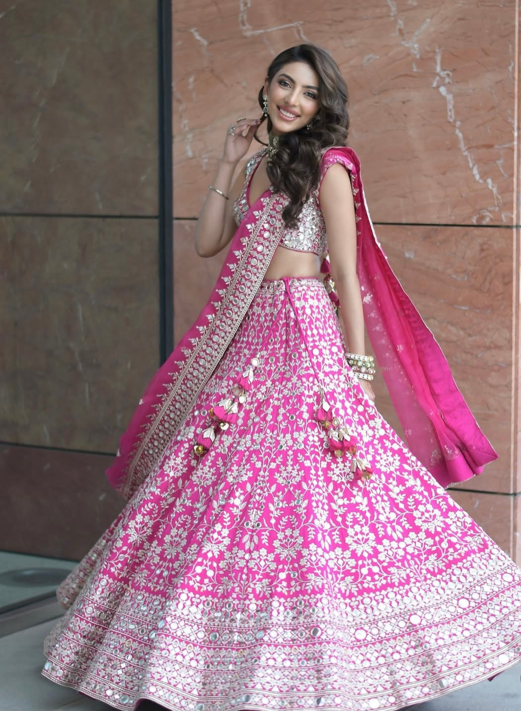 Mallika in Niranjana Lehenga Set