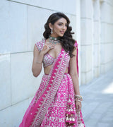 Mallika in Niranjana Lehenga Set