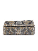 Evergreen clutch