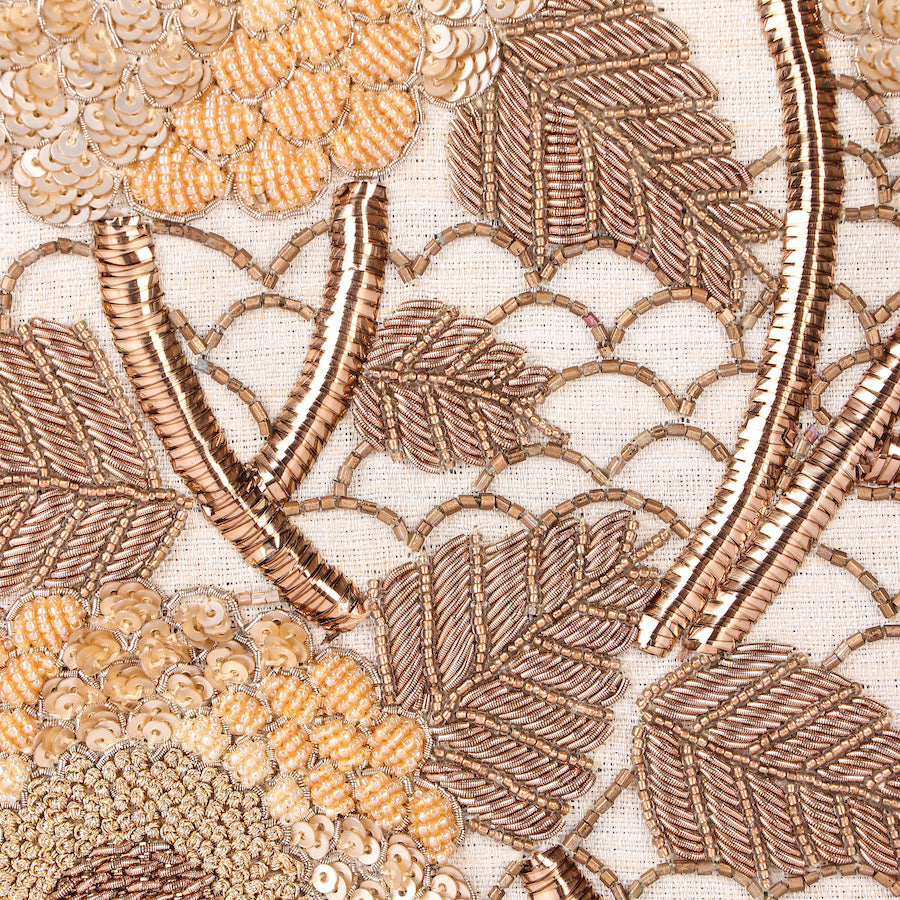 Beige bahaar clutch