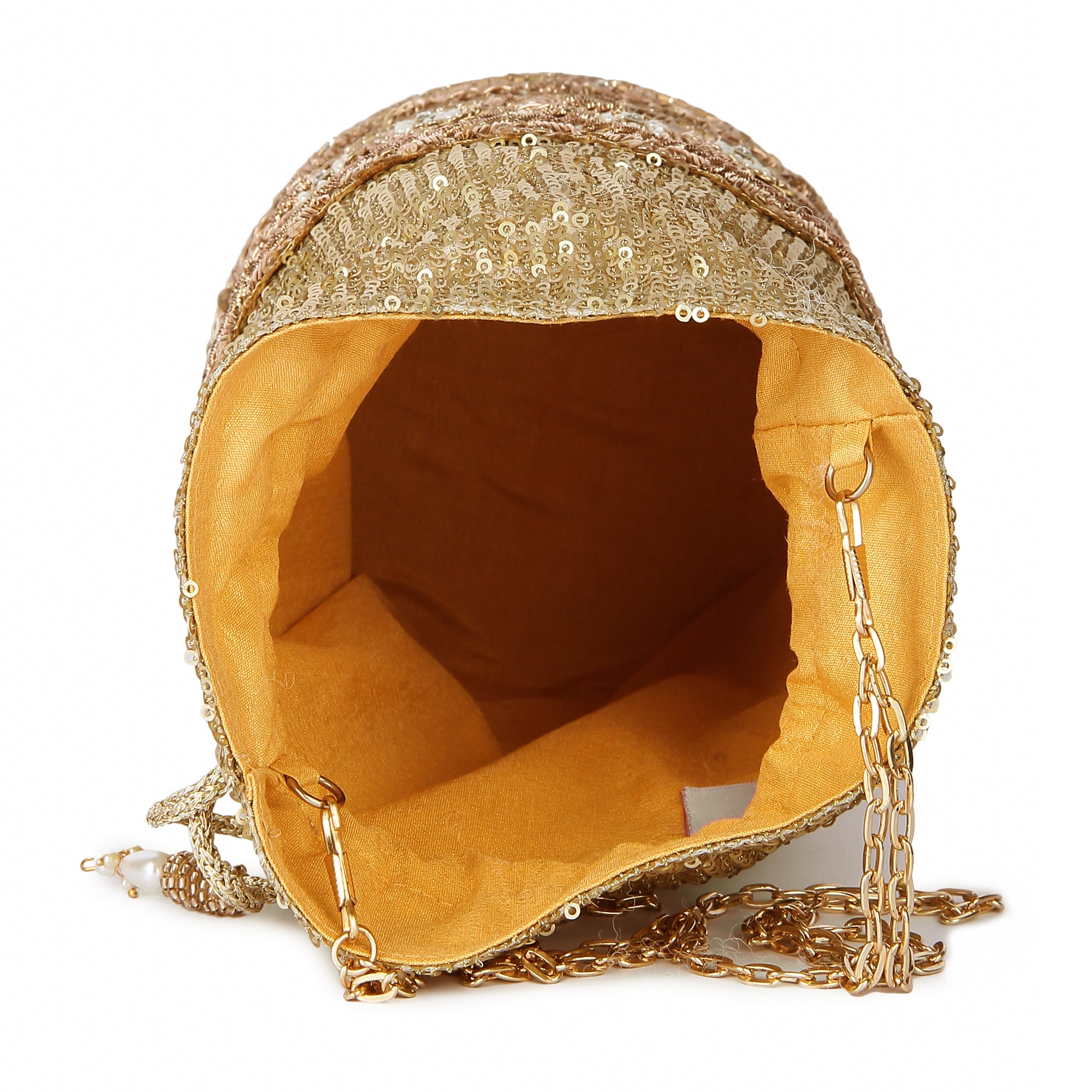 Golden baliyey potli