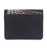 Illusion clutch