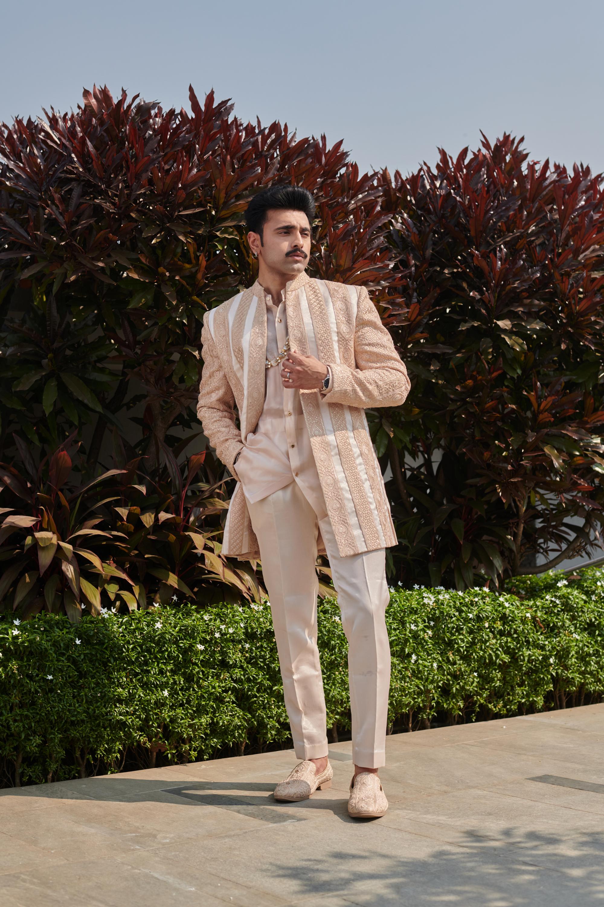 Threaded Triumph Jacket Set. 3 (Jacket + Shirt + Pant)
