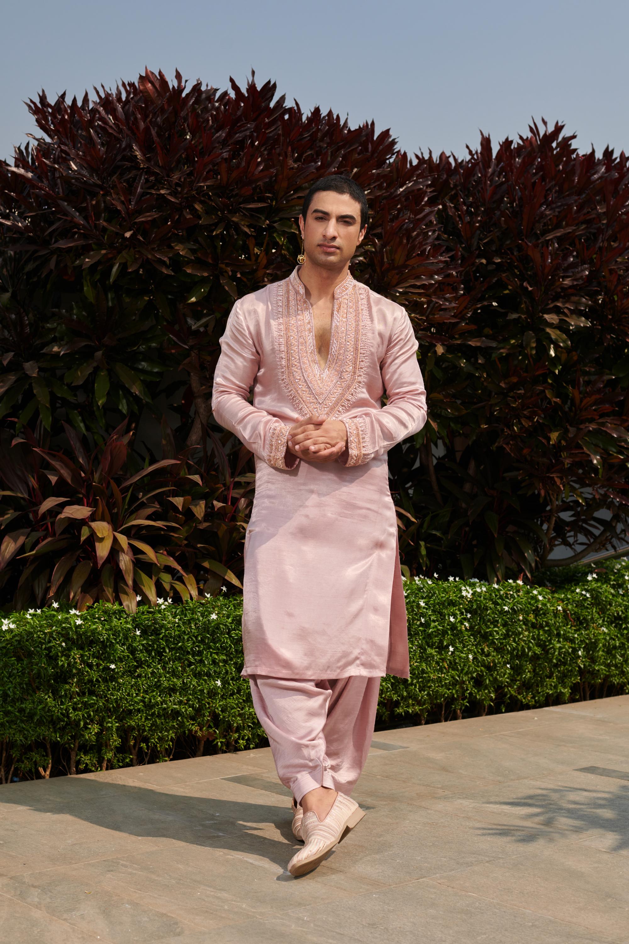 Patiyala Kurta Set. 2(Kurta + Patiyala)