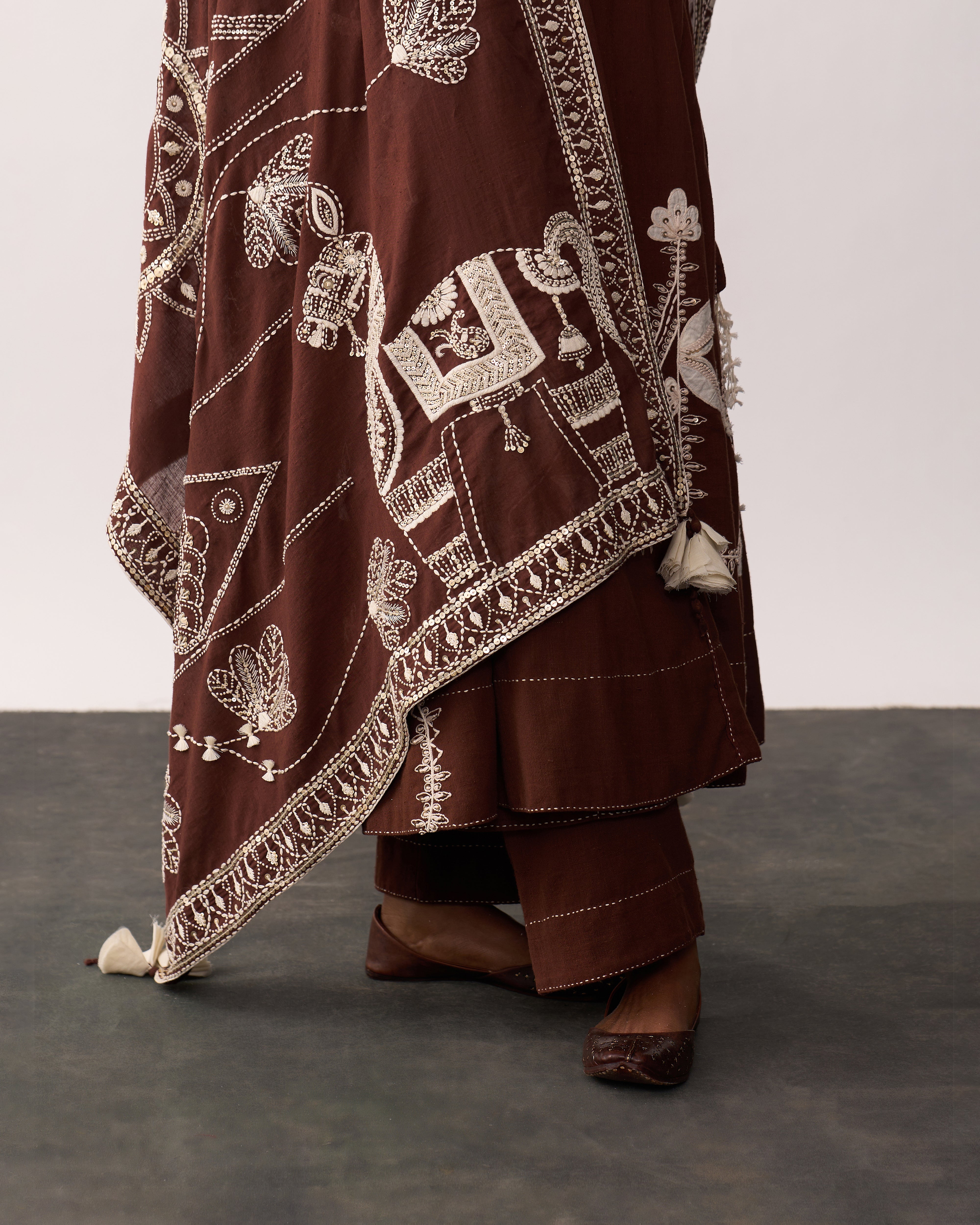 RANI LAXMI Brown Hand-spun Embroidered Dupatta