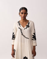 SUCHETA Ivory Handspun Kurta Set