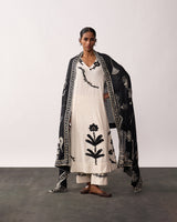 RANI LAXMI Black Hand-spun Embroidered Dupatta
