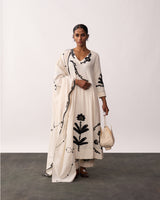 SUCHETA Ivory Handspun Kurta Set