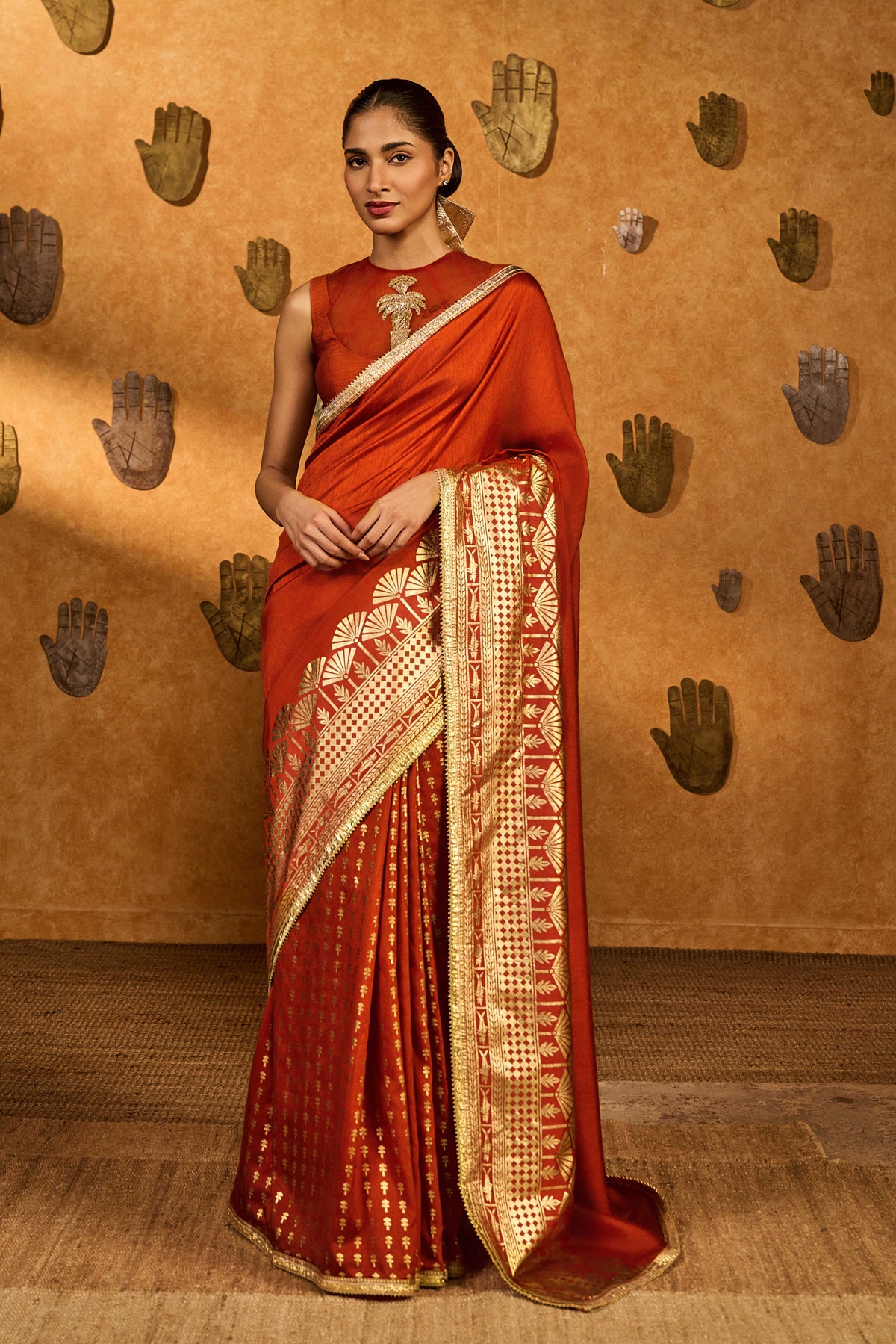 RUST SNOW LIGHT SAREE