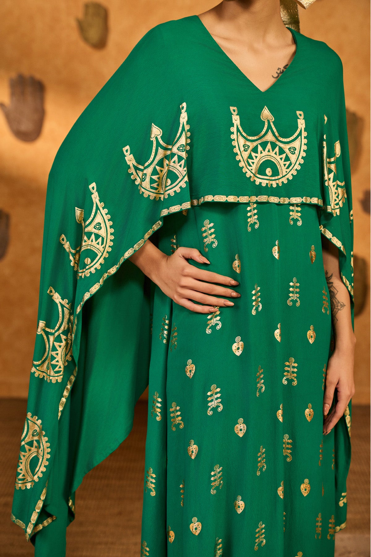 GREEN LUNAR CROWN KAFTAN