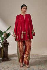 Laal Mehfil Kurta Set