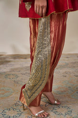 Laal Mehfil Kurta Set