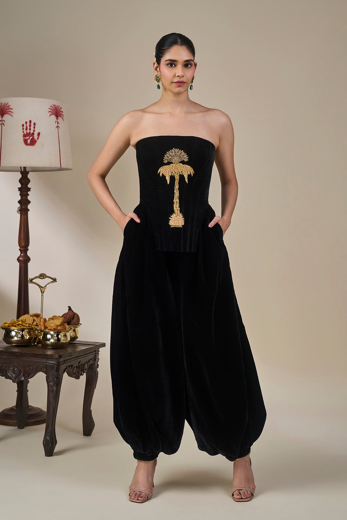 Black Blooming Sun Corset Set